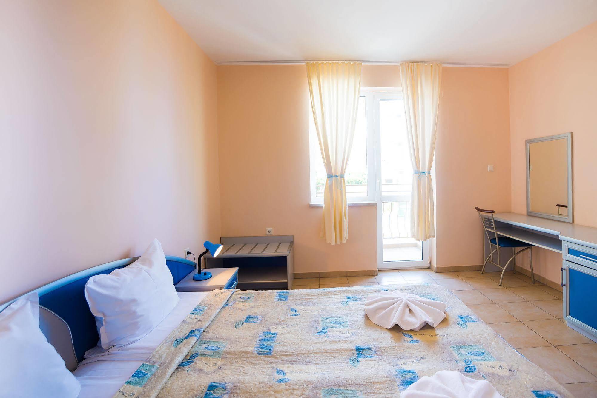 Tsb Dunes Holiday Village Слънчев бряг Екстериор снимка