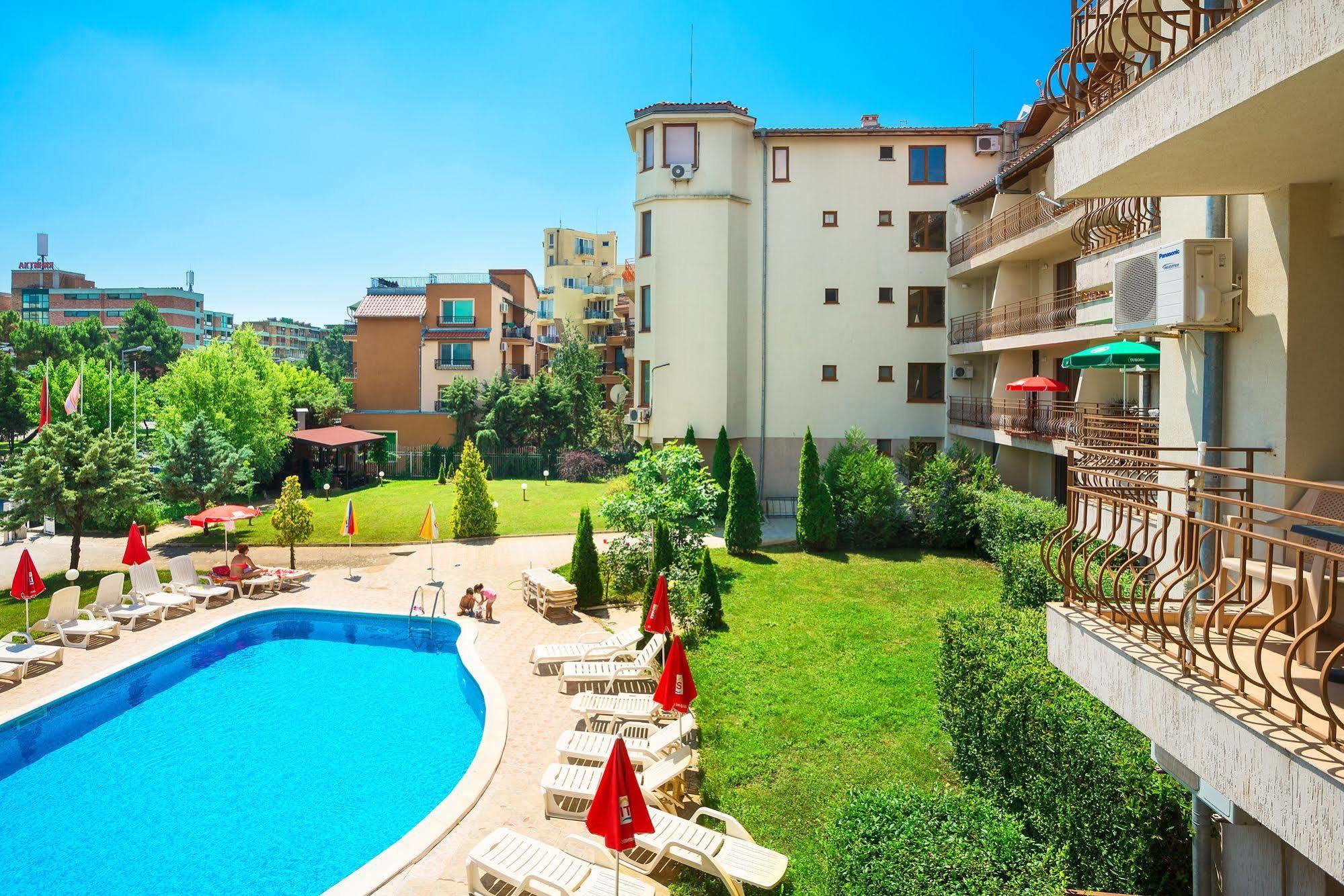 Tsb Dunes Holiday Village Слънчев бряг Екстериор снимка